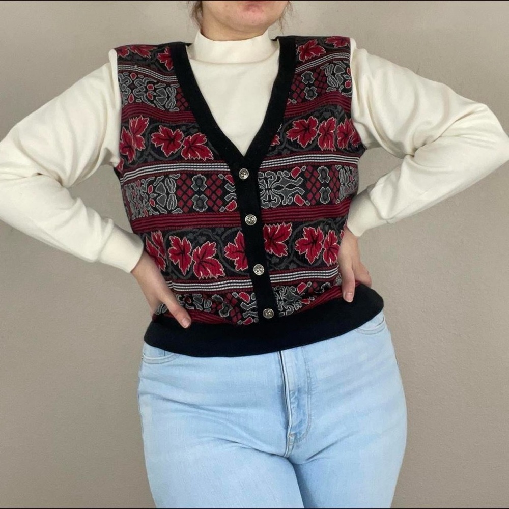 VINTAGE SWEATER WITH VEST - Picture 3 of 4